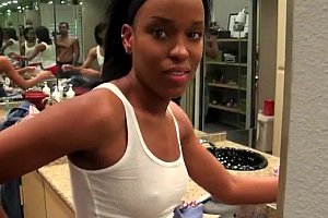 brazzers欧美厨房