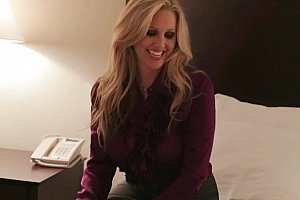 裸体美少妇图片