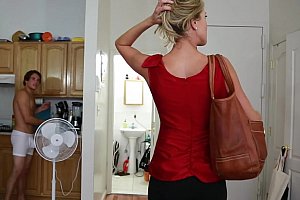 挠护士丝袜脚心失禁vk